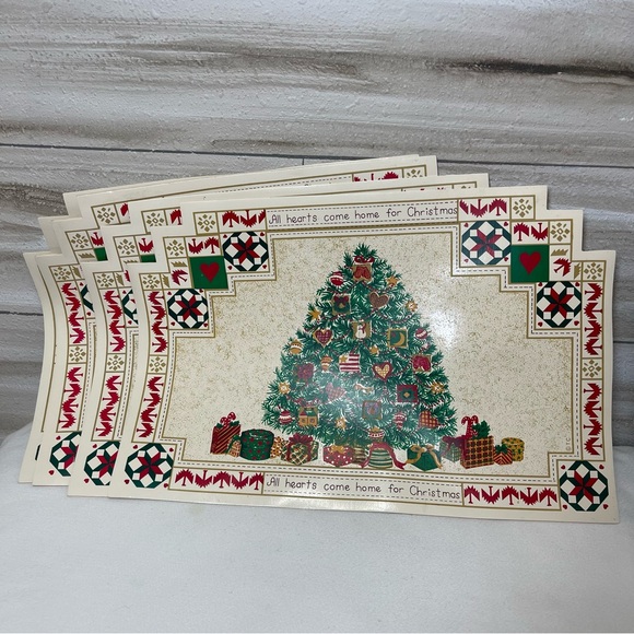 town and country Other - Vintage Christmas Vinyl Placemats Christmas Tree Town & Country Living Set of 4